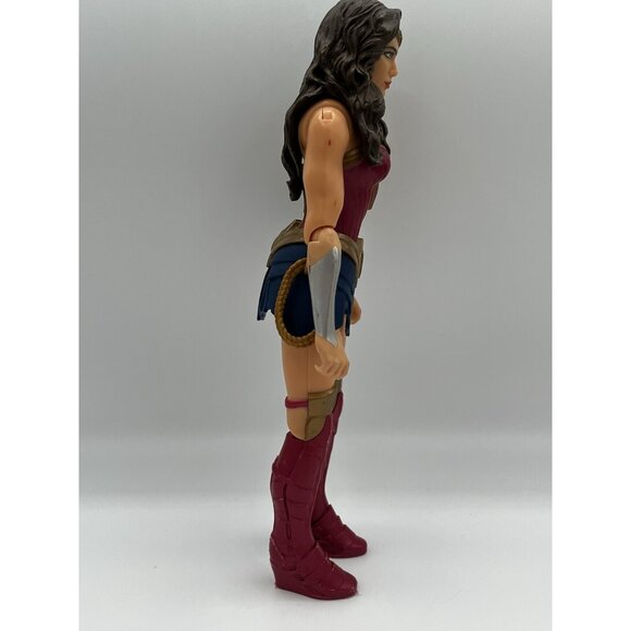 Wonder Woman (Gal Gadot) Figure DC Comics Multiverse Mattel 2016 Loose 10.25" - Picture 3 of 10